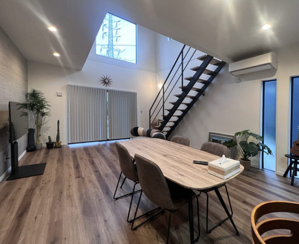 スケルトン階段特集3選！開放感とデザイン性を兼ね備えた住まいの実例紹介